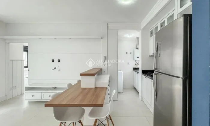 Apartamento no Novo Campeche em Florianópolis Frente Mar
