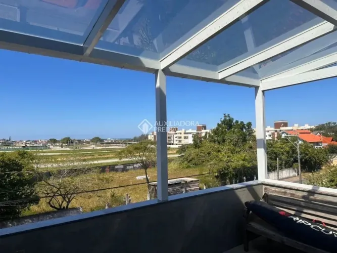 Cobertura à venda no Campeche - 2 dormitórios | 106m² | Vista livre