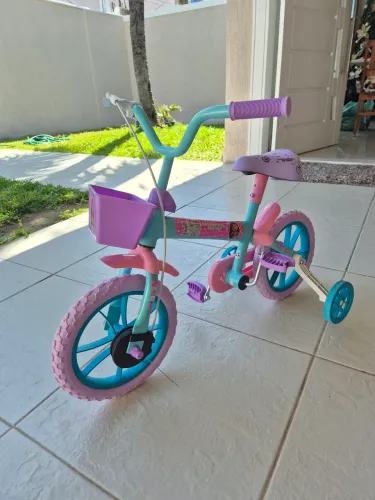 Bicicleta casa Mágica da Gabby aro 12
