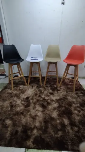 Banqueta Alta Eames / Valor Individual 