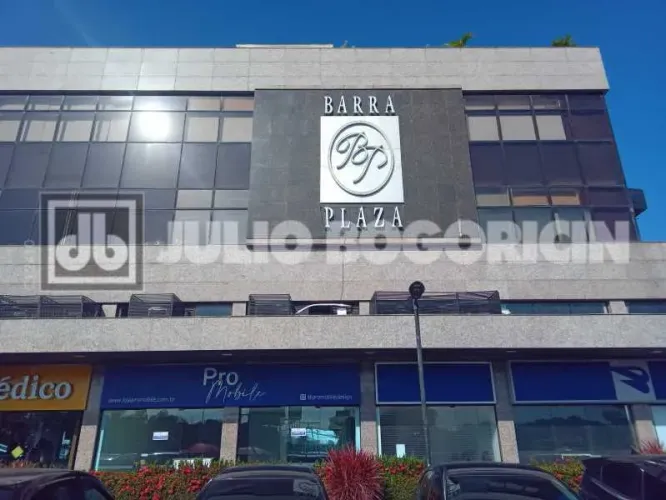 Barra da Tijuca Magnifica Sala Comercial Barra Plaza. Excelente localização. 38m2. Vale a