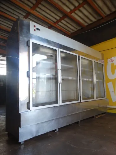 Geladeira expositora inox 