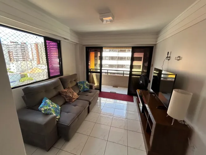 APARTAMENTO 100% MOBILIADO NA PONTA VERDE