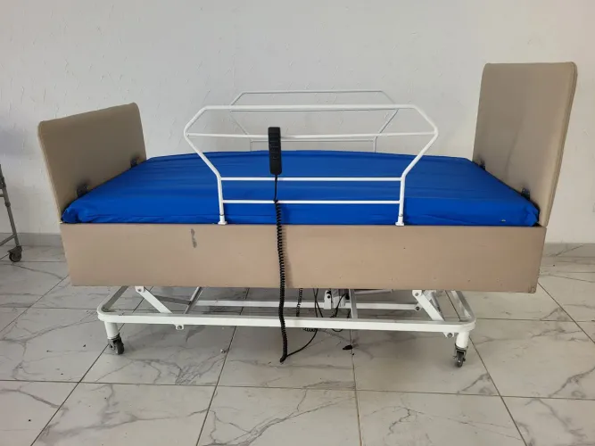 Cama hospitalar elétrica 