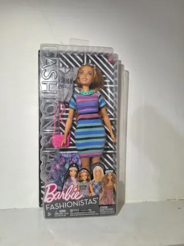 Boneca Barbie Fashionistas - Nova