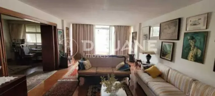 Apartamento : Padrão / Residencial / Copacabana