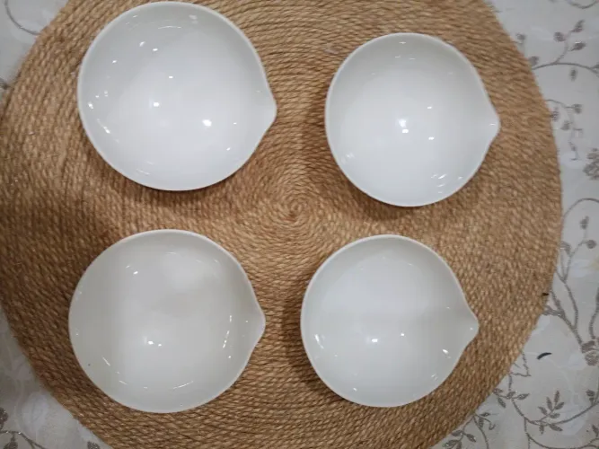 Molheira porcelana pele de ouro vintage