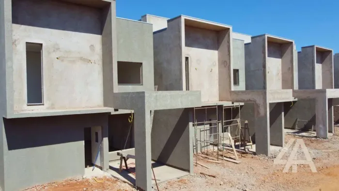 (Vende-se) REI ARTHUR - Sobrado com 4 dormitórios, 114 m² por R$ 595.000 - Lagoa - Porto V