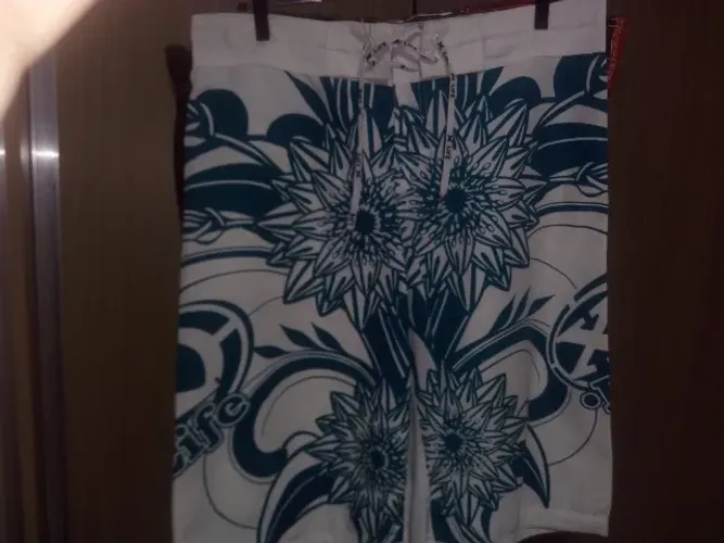 Bermuda tamanho 44