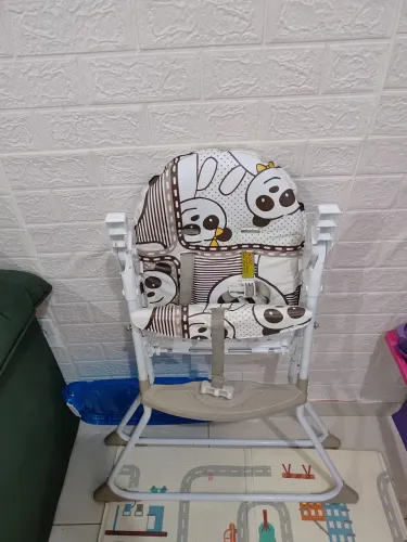 Cadeira Infantil Galzerano com estampa de panda