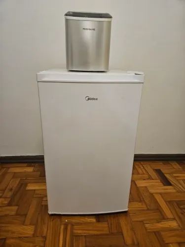 Frigobar Branco 124 Litros Midea Mrc12b2 - 220v