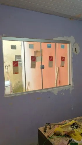 Janela de Alumínio com Vidro