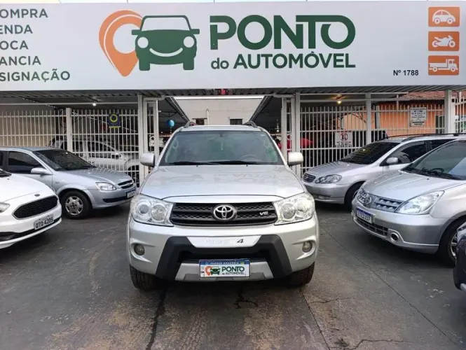 Toyota Hilux SW4 SRV 4X4 4.0 V6 24V Aut. 2009
