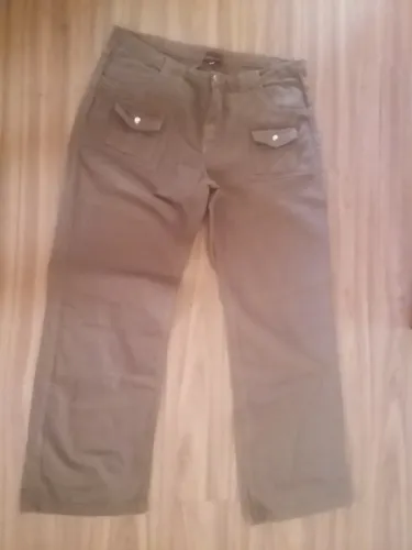 Calça feminina 44