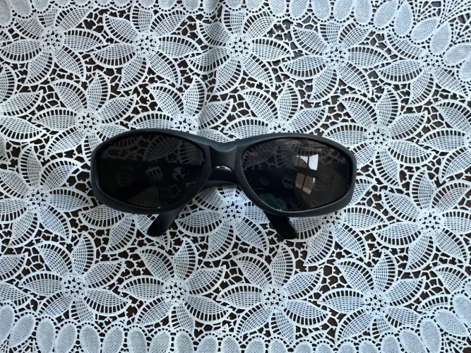 Óculos de Sol Vintage Futurista - Estilo Esportivo Anos 90/2000