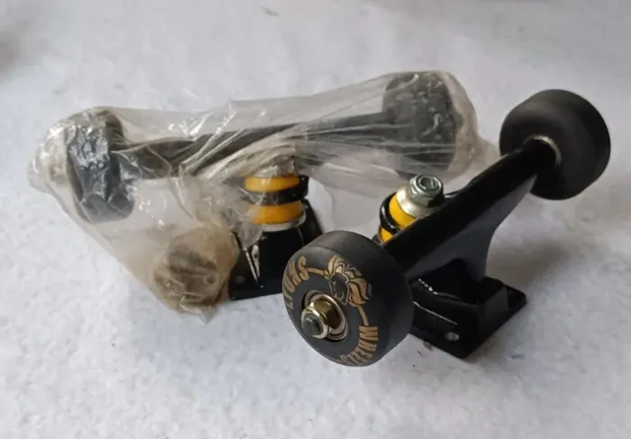 Kit Truck Lion + parafusos de base Novo