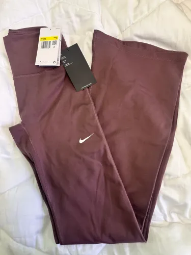legging nike flare dri-fit p