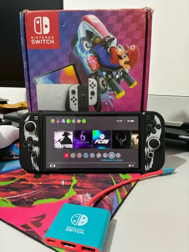 Nintendo Switch Oled 64 GB + 256 + acessórios