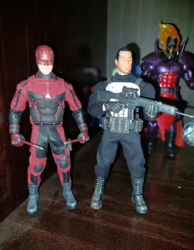 Mezco Justiceiro