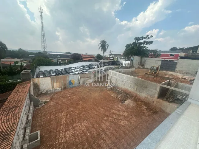 Terreno em Interlagos comercial 1200m²