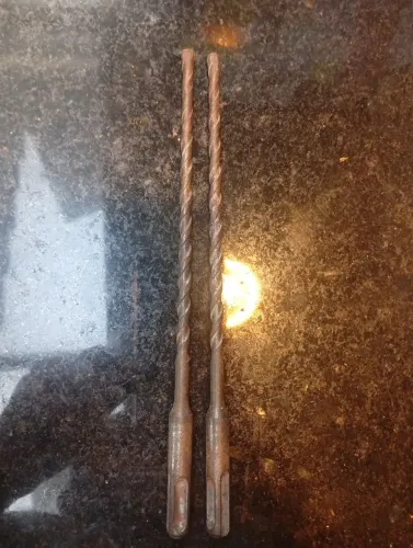 2 Brocas 6mm longa para Martelete