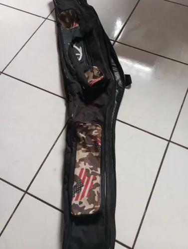 Vendo bolsa para vara de pesca não entrego