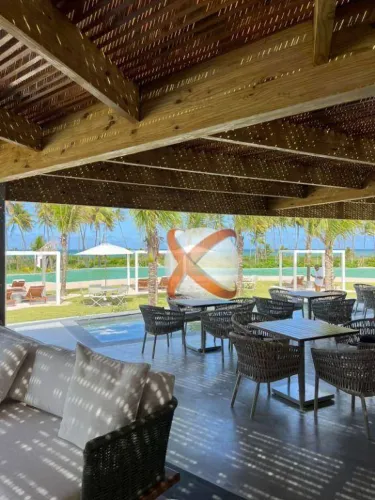 Vende-se 2 Terrenos , 700 m² por R$ 1.470.000 CADA - Praia do Forte - Mata de São João/BA