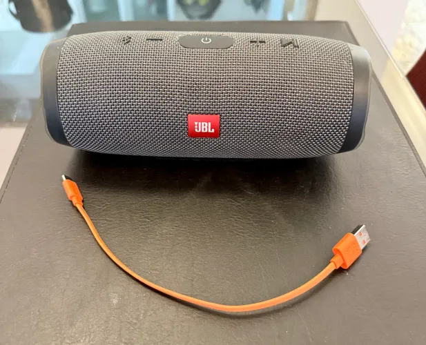 JBL Charge Essential 2 (original)