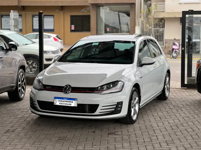 Volkswagen Golf GTI 2.0 TSI 220cv Aut. 2015