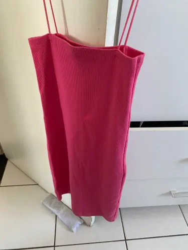 Vestido Zara rosa novo