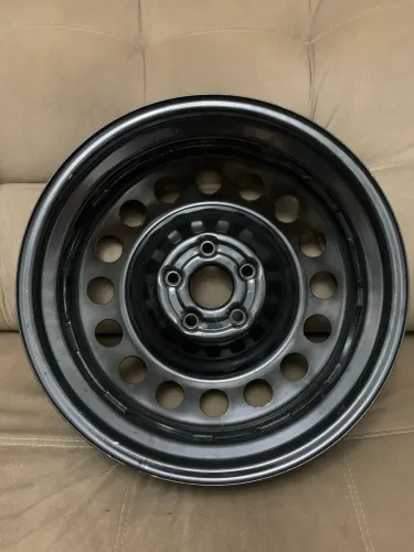Roda para estepe fino