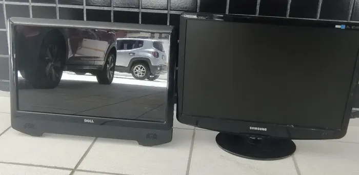 VENDO MONITORES DE COMPUTADOR COM DEFEITO