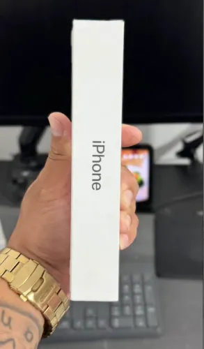 Iphone 15 256GB LACRADO