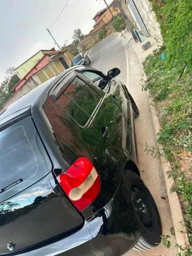 Volkswagen Fox Plus 1.6mi/ 1.6mi Total Flex 8V 4P 2005