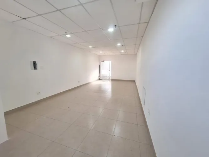 Sala para alugar no Edifício JK Medical Center em Piracicaba