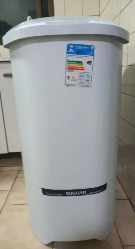 Tanquinho de lavar roupa 8kl - Branco