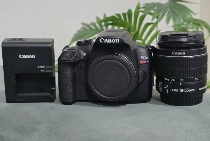 CANON T6 + LENTE 18-55MM APENAS 3.000 FOTOS ZERA