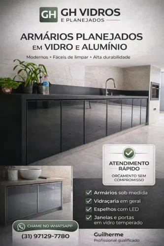 Armários planejados em vidro e alumínio 