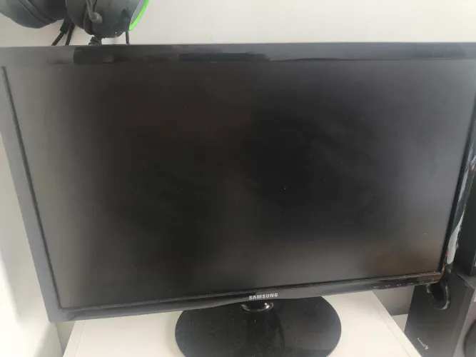 Monitor Samsung 24`