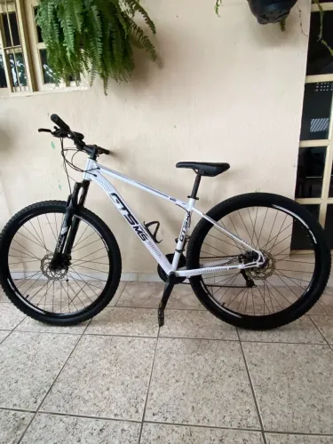 Bicicleta mountain bike GTS PRO M5 Blade Aro 29 Câmbios Shimano Freio a Disco
