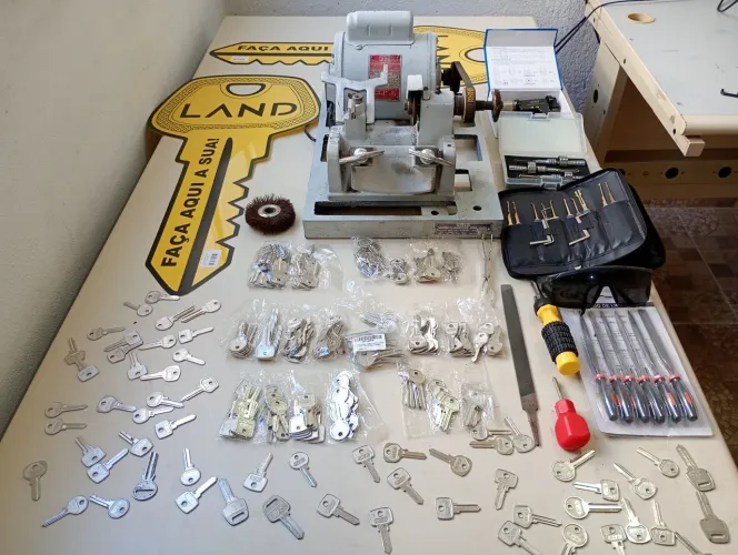 Máquina copiadora de chaves kit chaveiro negócio oportunidade lucro  chaves chaveiro 