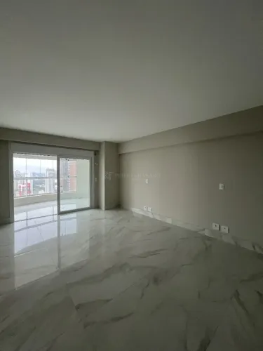 Apartamento Padrão em Maringá