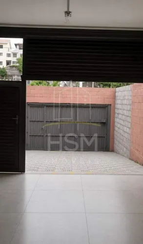 Sobrado comercial em São Caetano com 4 vagas
