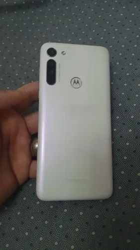 Vendo Moto G8 64gb