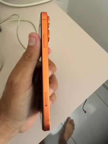 IPHONE XR NA CARCAÇA 17 pro