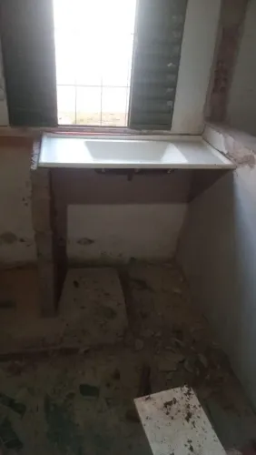 Vendo barraco grande pronto pra mora ótimo localização bairro São João 