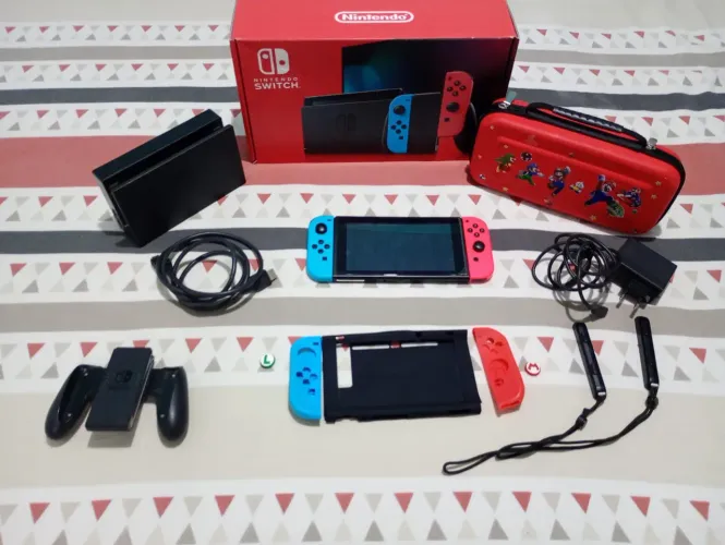 Nintendo switch v2 (leia a descrição)