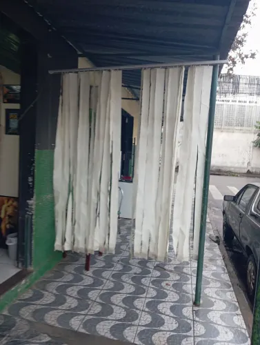 Vendo Cortina Perciana 2,00 Por 2,00