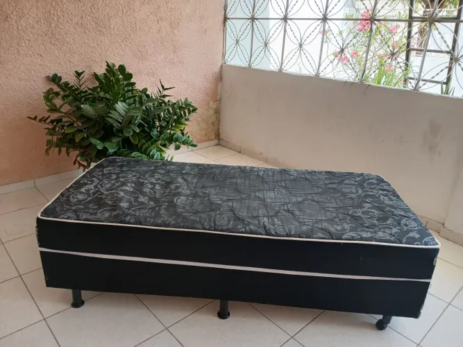 CAMA SOLTEIRO 