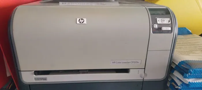 Impressora colorida Hp laserjet 1515n